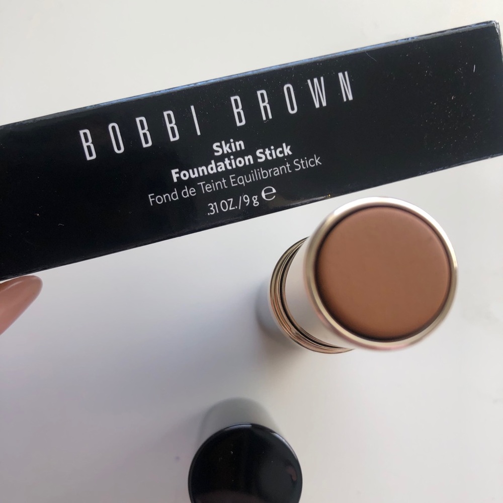 BOBBI BROWN foundation stick GOLDEN ALMOND BNIB